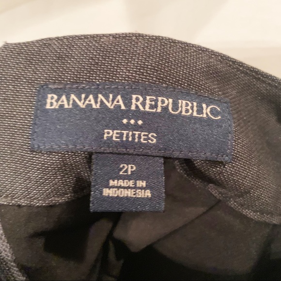 Banana Republic Petite Skirt - Picture 3 of 3